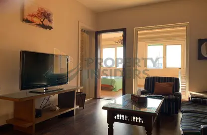 Apartment - 1 Bathroom for rent in Hassan Assem St. - Zamalek - Cairo