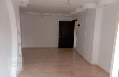 Apartment - 2 Bedrooms - 1 Bathroom for sale in Degla Palms - Al Wahat Road - 6 October City - Giza