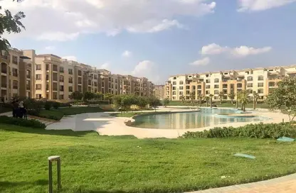 Apartment - 3 Bedrooms - 3 Bathrooms for sale in Stone Residence - 5th Settlement Compounds - The 5th Settlement - New Cairo City - Cairo