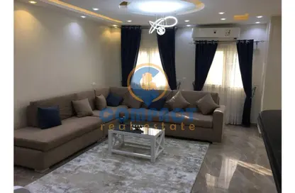 Apartment - 3 Bedrooms - 2 Bathrooms for rent in 9th District - Sheikh Zayed City - Giza