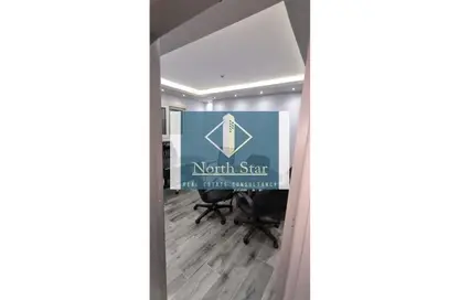 Office Space - Studio - 2 Bathrooms for rent in Zahraa Al Maadi St. - Degla - Hay El Maadi - Cairo