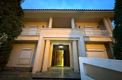 Villa - 4 Bedrooms - 5 Bathrooms for rent in Madinaty - Cairo