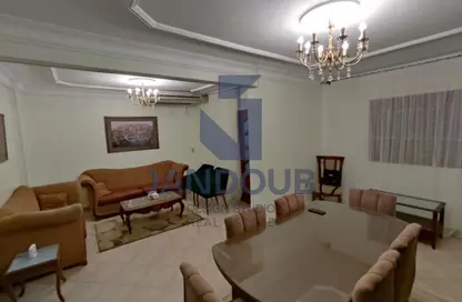 Apartment - 2 Bedrooms - 2 Bathrooms for rent in Abdel Hay Hegazy St. - 8th Zone - Nasr City - Cairo