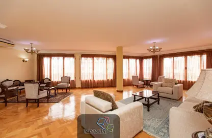 Apartment - 3 Bedrooms - 2 Bathrooms for rent in Mostafa Kamel St. - Smouha - Hay Sharq - Alexandria