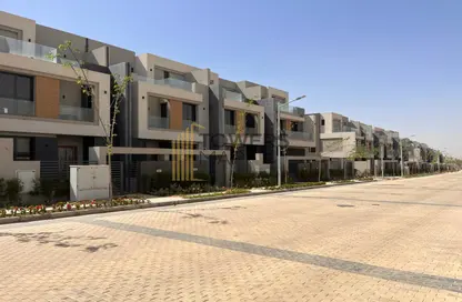 Townhouse - 4 Bedrooms - 4 Bathrooms for sale in La Vista City - New Capital Compounds - New Capital City - Cairo