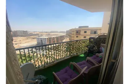 Apartment - 3 Bedrooms - 3 Bathrooms for sale in Capital East - Nasr City Compounds - Nasr City - Cairo