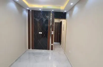 Apartment - 2 Bedrooms - 1 Bathroom for rent in Al Shorouk Housing St. - Al Nadi Al Ahly - Nasr City - Cairo