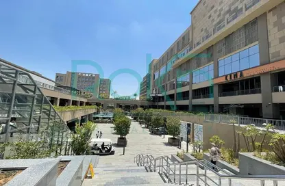 Office Space - Studio - 2 Bathrooms for rent in Arkan Plaza - 26th of July Corridor - Sheikh Zayed City - Giza