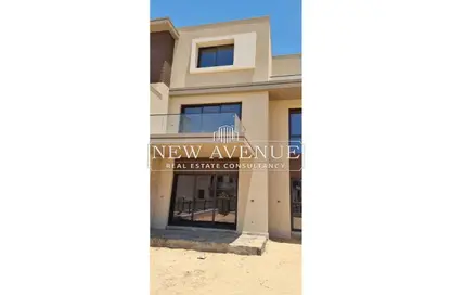 Villa - 4 Bedrooms - 5 Bathrooms for sale in The Estates - Sheikh Zayed Compounds - Sheikh Zayed City - Giza