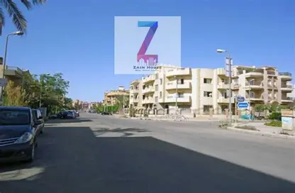 Villa - 5 Bedrooms - 5 Bathrooms for sale in Royal City - Sheikh Zayed Compounds - Sheikh Zayed City - Giza