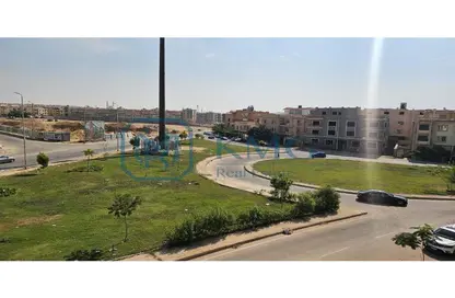 Apartment - 4 Bedrooms - 3 Bathrooms for sale in Beram Al Tunsi St. - Al Narges 1 - Al Narges - New Cairo City - Cairo