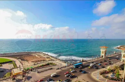 Apartment - 5 Bedrooms - 4 Bathrooms for sale in Al Geish Road - Roushdy - Hay Sharq - Alexandria