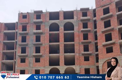 Duplex - 3 Bedrooms - 2 Bathrooms for sale in Al Shohada Square St. - Smouha - Hay Sharq - Alexandria