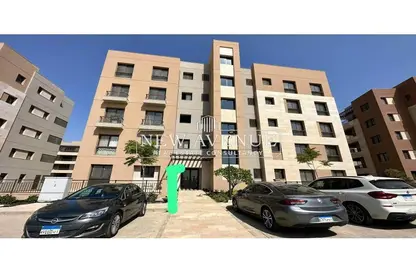 Apartment - 3 Bedrooms - 3 Bathrooms for sale in District 5 - The 5th Settlement - New Cairo City - Cairo