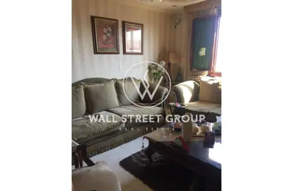 Apartment - 3 Bedrooms - 2 Bathrooms for sale in Ahmed Al Zomor St. - 9th Zone - Nasr City - Cairo