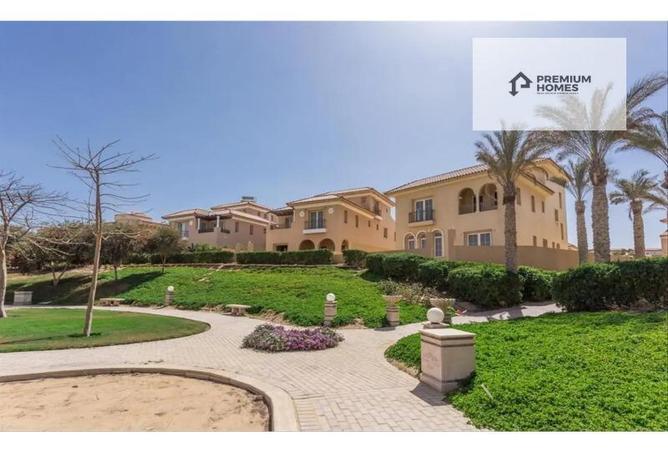 Villa - 3 Bedrooms - 4 Bathrooms for sale in Hyde Park - 5th Settlement Compounds - The 5th Settlement - New Cairo City - Cairo