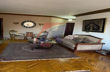 Apartment - 3 Bedrooms - 2 Bathrooms for sale in Dr Hassan Al Sherif St. - 8th Zone - Nasr City - Cairo