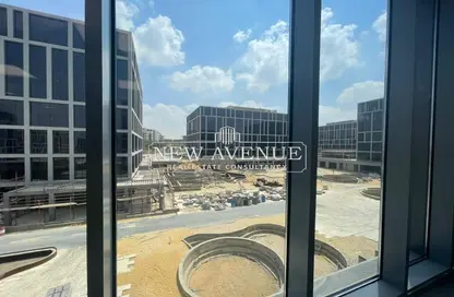 Office Space - Studio - 1 Bathroom for sale in Cairo Festival City - North Investors Area - New Cairo City - Cairo