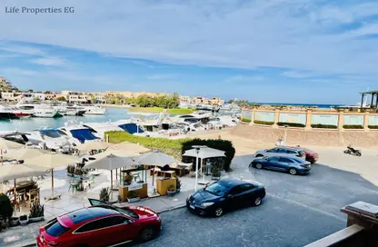 شقة - 2 غرف نوم - 2 حمامات للبيع في ابو تيج مارينا - الجونة - الغردقة - محافظة البحر الاحمر