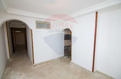 Office Space - Studio - 1 Bathroom for sale in Fleming - Hay Sharq - Alexandria