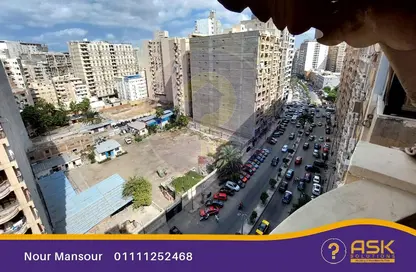 شقة - 3 غرف نوم - 3 حمامات للبيع في سموحة - حي شرق - الاسكندرية