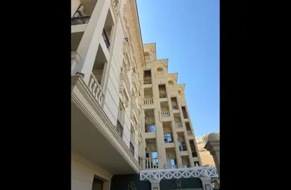 Apartment - 2 Bedrooms - 2 Bathrooms for sale in El Hadaba District - Hurghada - Red Sea