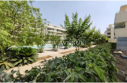 Apartment - 2 Bedrooms - 1 Bathroom for sale in Lake View Residence - 5th Settlement Compounds - The 5th Settlement - New Cairo City - Cairo