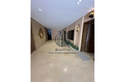 Apartment - 2 Bedrooms - 2 Bathrooms for sale in Village West - Sheikh Zayed Compounds - Sheikh Zayed City - Giza