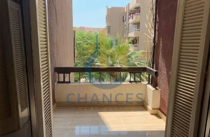 Apartment - 2 Bedrooms - 2 Bathrooms for sale in 50th Street - Zahraa El Maadi - Hay El Maadi - Cairo