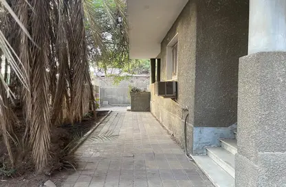 Villa - 3 Bedrooms - 2 Bathrooms for sale in Passage Inside National Guard - Roxy - Heliopolis - Masr El Gedida - Cairo