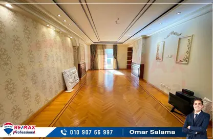 Apartment - 3 Bedrooms - 2 Bathrooms for rent in Albert Al Awal St. - Smouha - Hay Sharq - Alexandria