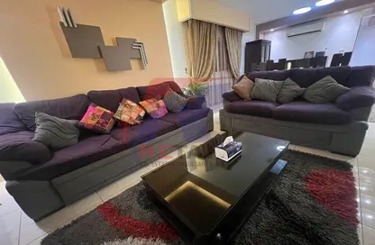 Apartment - 2 Bedrooms - 2 Bathrooms for rent in Abbas Al Akkad St. - 1st Zone - Nasr City - Cairo