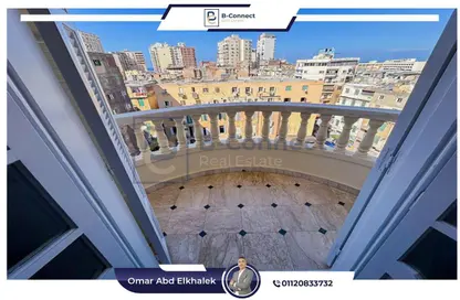 Apartment - 3 Bedrooms - 2 Bathrooms for sale in Mohammed Hasan Al Shogaai St. - El Shatby - Hay Wasat - Alexandria