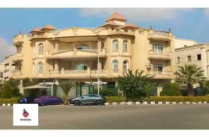 Villa for sale in West Golf - El Katameya Compounds - El Katameya - New Cairo City - Cairo