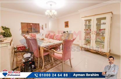 Apartment - 3 Bedrooms - 3 Bathrooms for sale in Kafr Abdo St. - Kafr Abdo - Roushdy - Hay Sharq - Alexandria