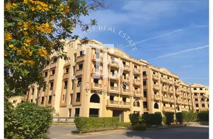 Apartment - 3 Bedrooms - 2 Bathrooms for sale in Al Ashrafiya - North Investors Area - New Cairo City - Cairo