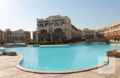 Chalet - 2 Bedrooms - 1 Bathroom for sale in Lasirena Resort - Al Ain Al Sokhna - Suez