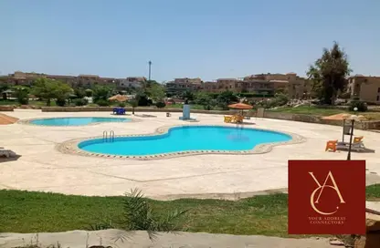 Chalet - 2 Bedrooms - 1 Bathroom for sale in La Luna - Al Ain Al Sokhna - Suez