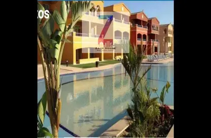 Chalet - 2 Bedrooms - 2 Bathrooms for sale in Golf Bay Porto - Porto Sokhna - Al Ain Al Sokhna - Suez