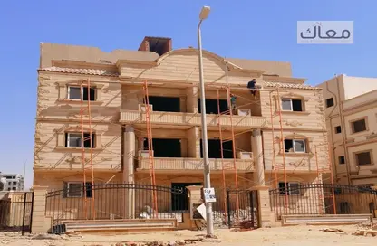 Bungalow - Studio - 4 Bathrooms for sale in Tamr Hena - 5th Settlement Compounds - The 5th Settlement - New Cairo City - Cairo