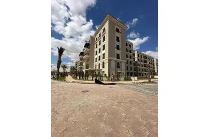 Apartment - 3 Bedrooms - 3 Bathrooms for sale in Village West - Sheikh Zayed Compounds - Sheikh Zayed City - Giza