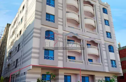 Apartment - 2 Bedrooms - 2 Bathrooms for sale in 2nd District West - Shorouk City - Cairo