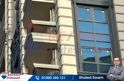 Apartment - 3 Bedrooms - 3 Bathrooms for sale in 14th of May Bridge - Smouha - Hay Sharq - Alexandria