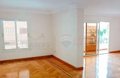 Apartment - 3 Bedrooms - 3 Bathrooms for sale in Al Sayeda Sakina Bint Al Hussein St. - Kafr Abdo - Roushdy - Hay Sharq - Alexandria