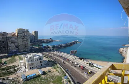 Apartment - 4 Bedrooms - 4 Bathrooms for sale in Zezenia - Hay Sharq - Alexandria