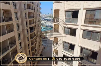 Apartment - 3 Bedrooms - 2 Bathrooms for rent in Madkhal Sharkt Al Nakhl Wa Al Handasa St. - Smouha - Hay Sharq - Alexandria