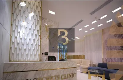 Clinic - Studio - 1 Bathroom for sale in V90 - North Teseen St. - The 5th Settlement - New Cairo City - Cairo