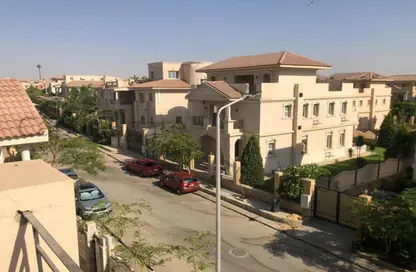 Villa - 6 Bedrooms - 7 Bathrooms for sale in Maxim - The 1st Settlement - New Cairo City - Cairo