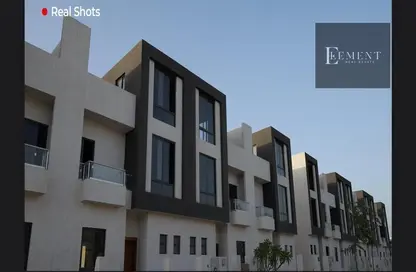 Townhouse - 4 Bedrooms - 4 Bathrooms for sale in Lake West - Sheikh Zayed Compounds - Sheikh Zayed City - Giza