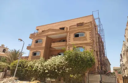 Apartment - 3 Bedrooms - 3 Bathrooms for sale in Street 53 - District 2 - The 5th Settlement - New Cairo City - Cairo